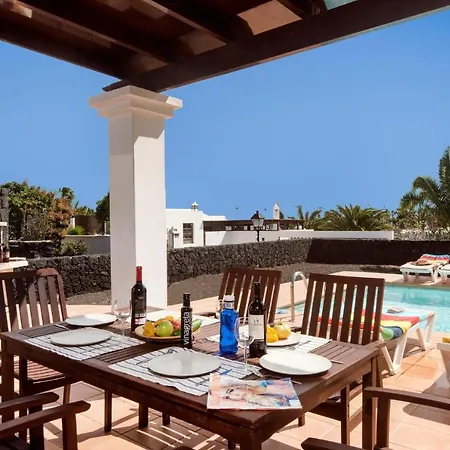 Papagayo By فيلة بلايا بلانكا