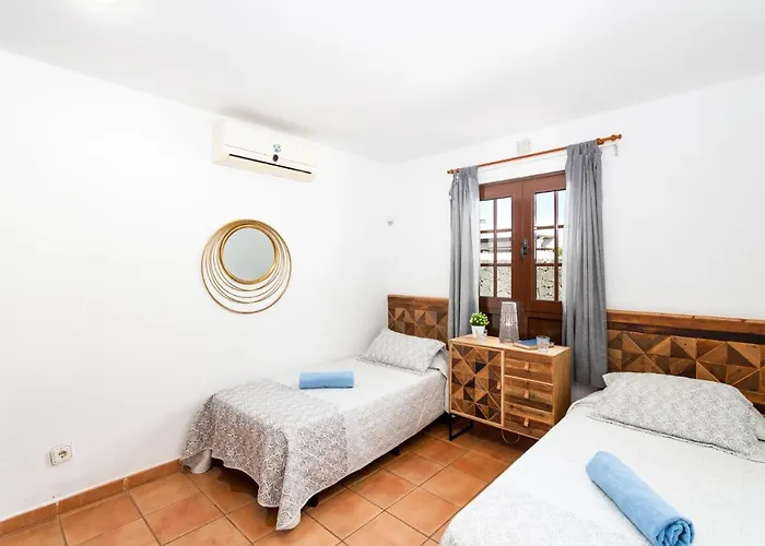 Papagayo By بلايا بلانكا